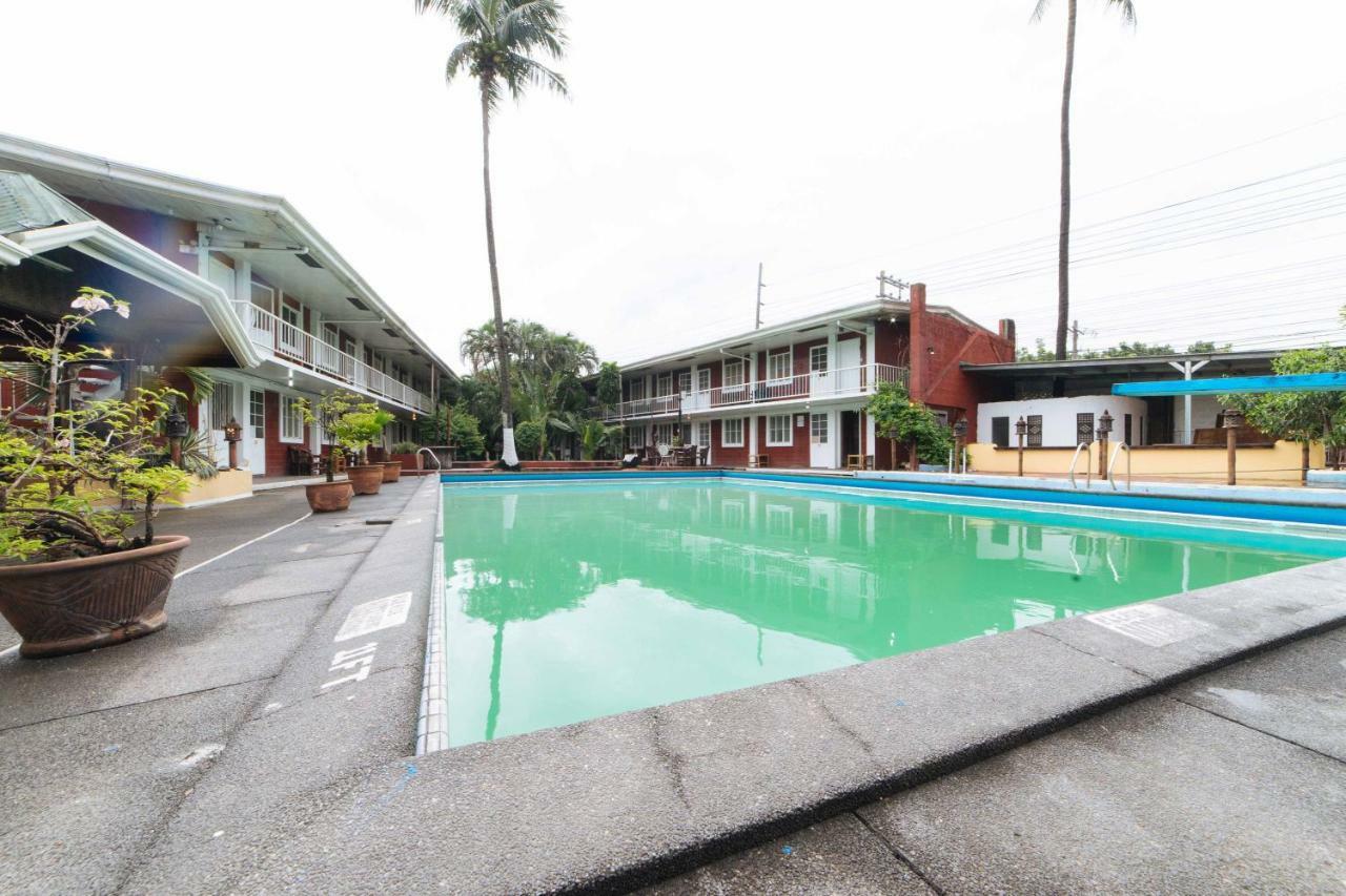 Reddoorz Premium @ Clarkview Angeles City Exterior photo